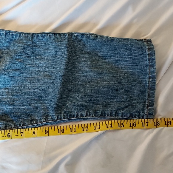 Route 66 Women's Vintage Cropped Jeans Embroidered Dots Circles Size 14 … - Picture 8 of 12